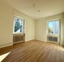 MA-Lindenhof - Erstbezug nach Sanierung! helle 3 ZKB-Wohnung mit Tageslicht Bad - Mannheim