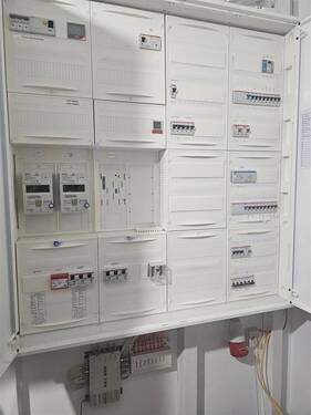 Strom - 