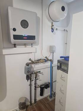 Photovoltaikanlage mit 10 kW Speicher - 