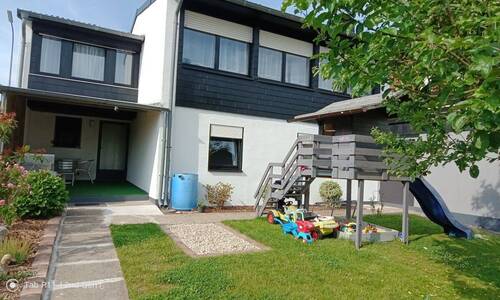 Hausansicht Gartenseite - 