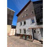 Top-Gelegenheit! Gemütliche Doppelhaushälfte mit kleiner Dachterrasse in Bad Sobernheim zu verkaufen