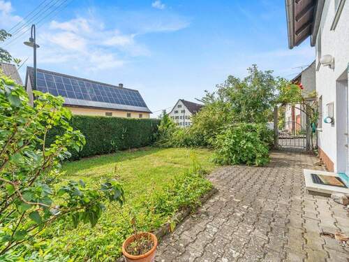 Garten mit Eingang EG - 