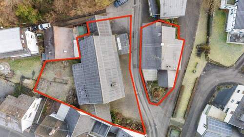 Blick von oben auf die Grundstücke - 5 Zimmer Einfamilienhaus in Roßbach/Wied