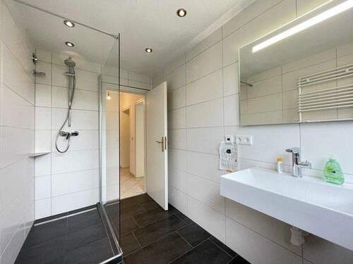 Bad - 3 Zimmer Etagenwohnung in Nürnberg