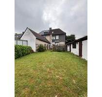 Nur 169.900,--Euro...! Renovierungsbedürftige DHH in Oer-Erkenschwick.