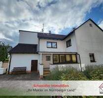 Preiswerte Doppelhaushälfte mit Anbau und Garten - bereit für neue Ideen in Röthenbach a.d.Pegnitz