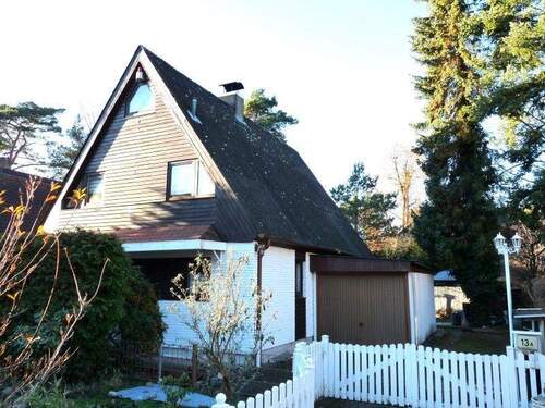 Hausansicht - Gepflegtes Einfamilienhaus in Berlin-Kladow