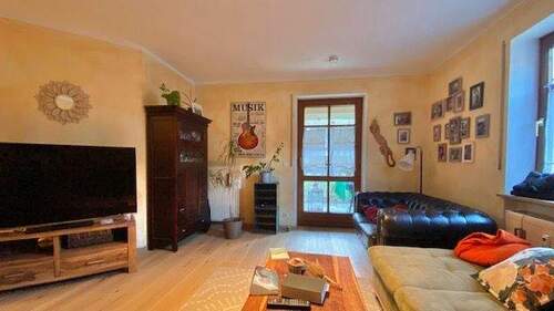 11Wohnen-Essen.jpg - 