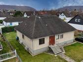 Drohnenbild mit Blick durch die Porta - Einfamilienhaus mit 111,00 m&sup2; in Porta Westfalica zum Kaufen