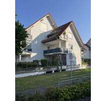 Zentral in Oberkirch. 2-Zimmer-Wohnung mit Balkon und TG-Stellplatz