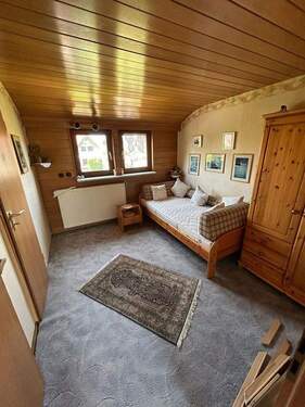 kleines Schlafzimmer OG Gaube - 
