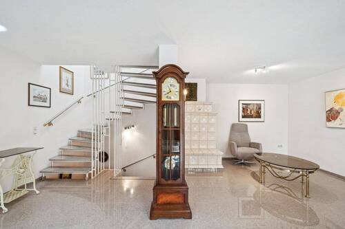 Wohn- und Esszimmer - 4 Zimmer Reihenendhaus zum Kaufen in Weil am Rhein