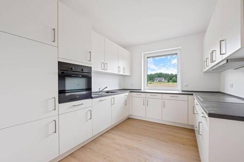 Einbauküche - Doppelhaushälfte in Marxen - 1.750,00 EUR Kaltmiete, ca.  150,00 m² Wohnfläche