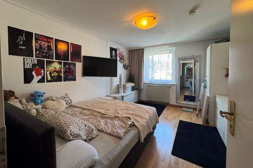 Blick in das Schlafzimmer - 