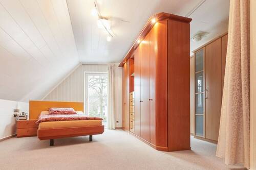 Schlafzimmer mit Bad en Suite - 