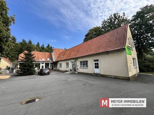 Hinteransicht - Mehrfamilienhaus, Wohnhaus in Ganderkesee