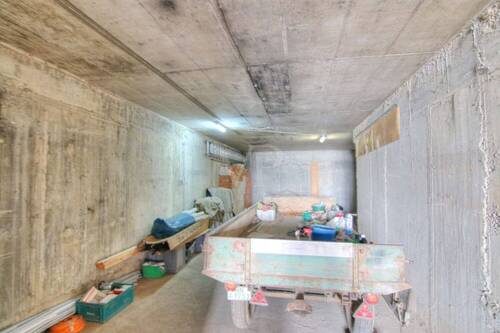 Scheune / Abstellplatz - 