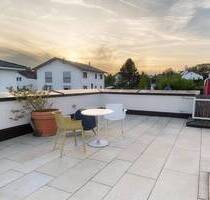 Neuw. exkl. EFH mit gr. Dachterrasse und Naturpool sowie vielen Extras - Velden