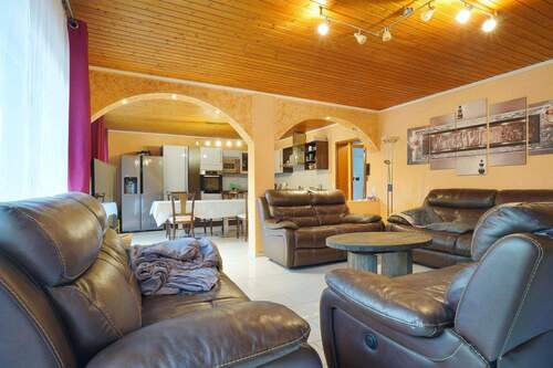 Wohnzimmer Ansicht 2 - 