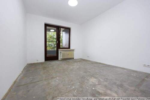 13 Schlafzimmer mit Zugang zum Balkon - 
