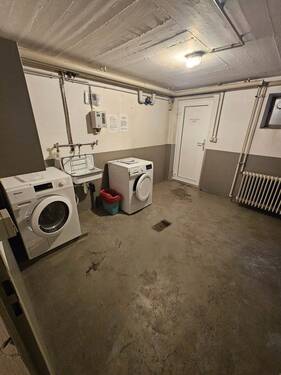 WM + Trockner für Hausgemeinschaft - 