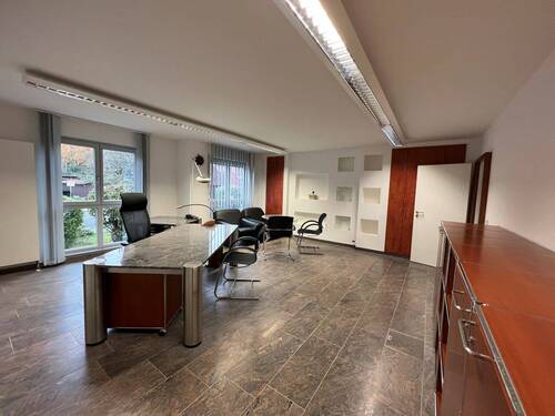 Büro_1.jpg - 