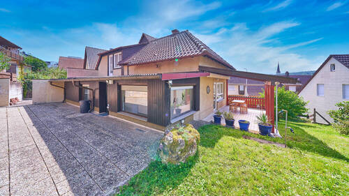 Hausansicht - Einfamilienhaus mit 166,00 m² in Niefern-Öschelbronn / Öschelbronn zum Kaufen