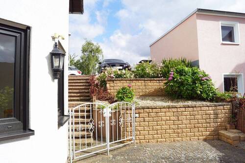 Hausansicht seitlich - 