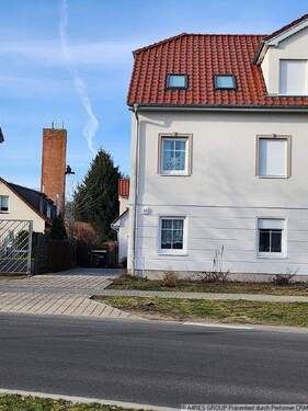 Objekteinfahrt - 3 Zimmer Etagenwohnung zur Miete in Wandlitz