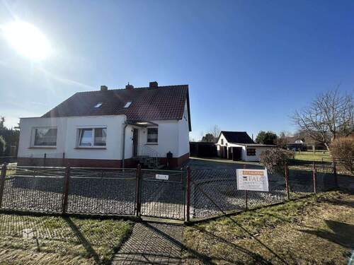 Außenansicht - 3 Zimmer Doppelhaushälfte zum Kaufen in Ahrenshagen-Daskow