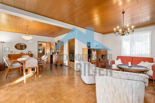 Wohnzimmer - 5 Zimmer Reihenmittelhaus in Kassel