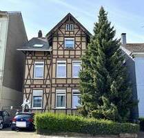 Zentrumsnahes Wohn- und Geschäftshaus (1 Gewerbe + 3 Wohnungen) in Schwelm - voll vermietet