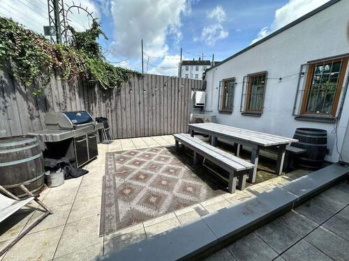 Terrasse - 1 Zimmer Büro zur Miete in Hamburg