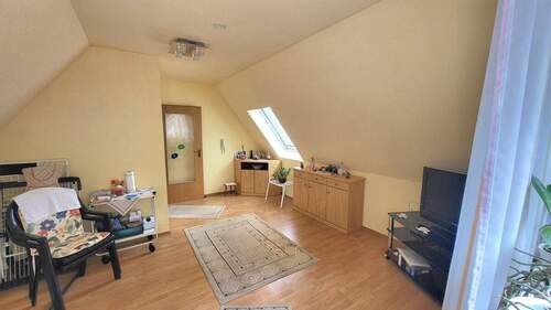 Haus 2, DG, Wohnen - 