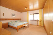 Schlafzimmer_EG - 