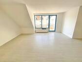 Wohnzimmer - Etagenwohnung mit 81,00 m&sup2; in Krefeld zur Miete