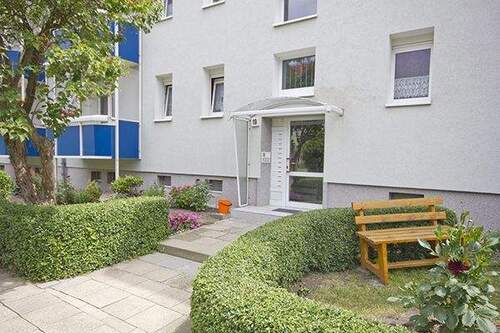 Eingangsbereich - 2 Zimmer Etagenwohnung zur Miete in Halle (Saale)