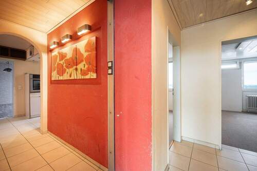 Flur - 3 Zimmer Etagenwohnung zum Kaufen in Neufahrn bei Freising