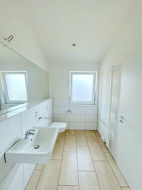 Fenster + Handtuchheizung - 