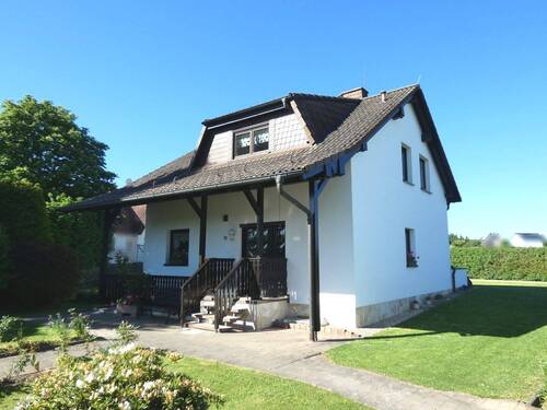 Ansicht Nordost - Einfamilienhaus mit 150,00 m&sup2; in Schleiz zum Kaufen