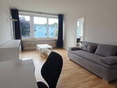 Wohnzimmer 1 - FREIE helle Eigentumswohnung - 198.000,00 EUR Kaufpreis, ca.  35,00 m² Wohnfläche