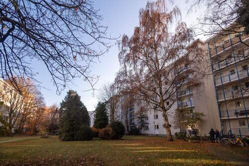 Großer Gemeinschaftsinnenhof - 