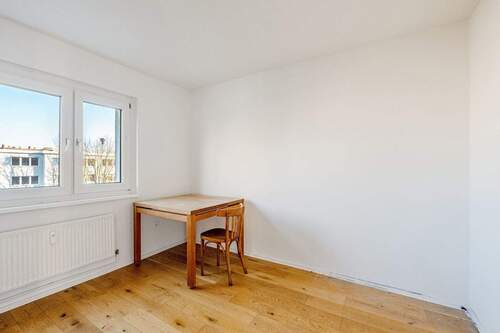 Weiteres Zimmer - Etagenwohnung mit 74,00 m&sup2; in Berlin-Neukölln zum Kaufen