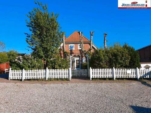 Vorderansicht - 9 Zimmer Bauernhaus, Landhaus zum Kaufen in Fehmarn