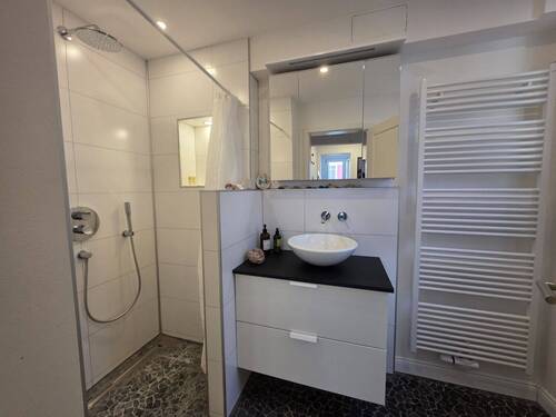 Gäste-Dusche/WC - 