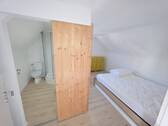 Schlafen/Duschbad, DG - 