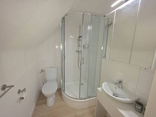 Duschbad/WC, DG - 