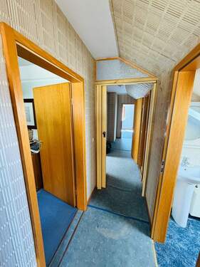 17 Flur Haupthaus DG - 