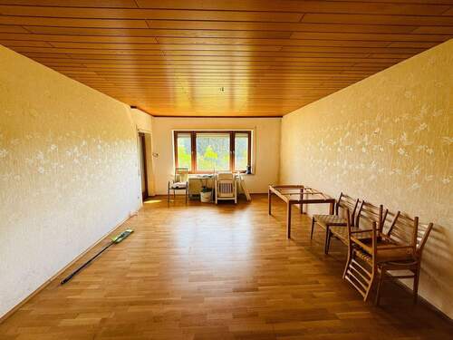 9 Wohnzimmer Haupthaus - 