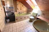 Badezimmer Dachgeschoss - 
